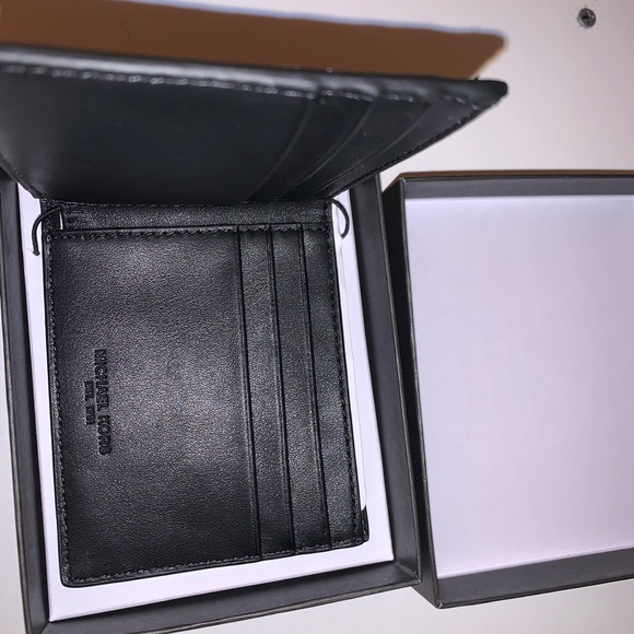 Black Michael Kors Wallet - Picture 7 of 7